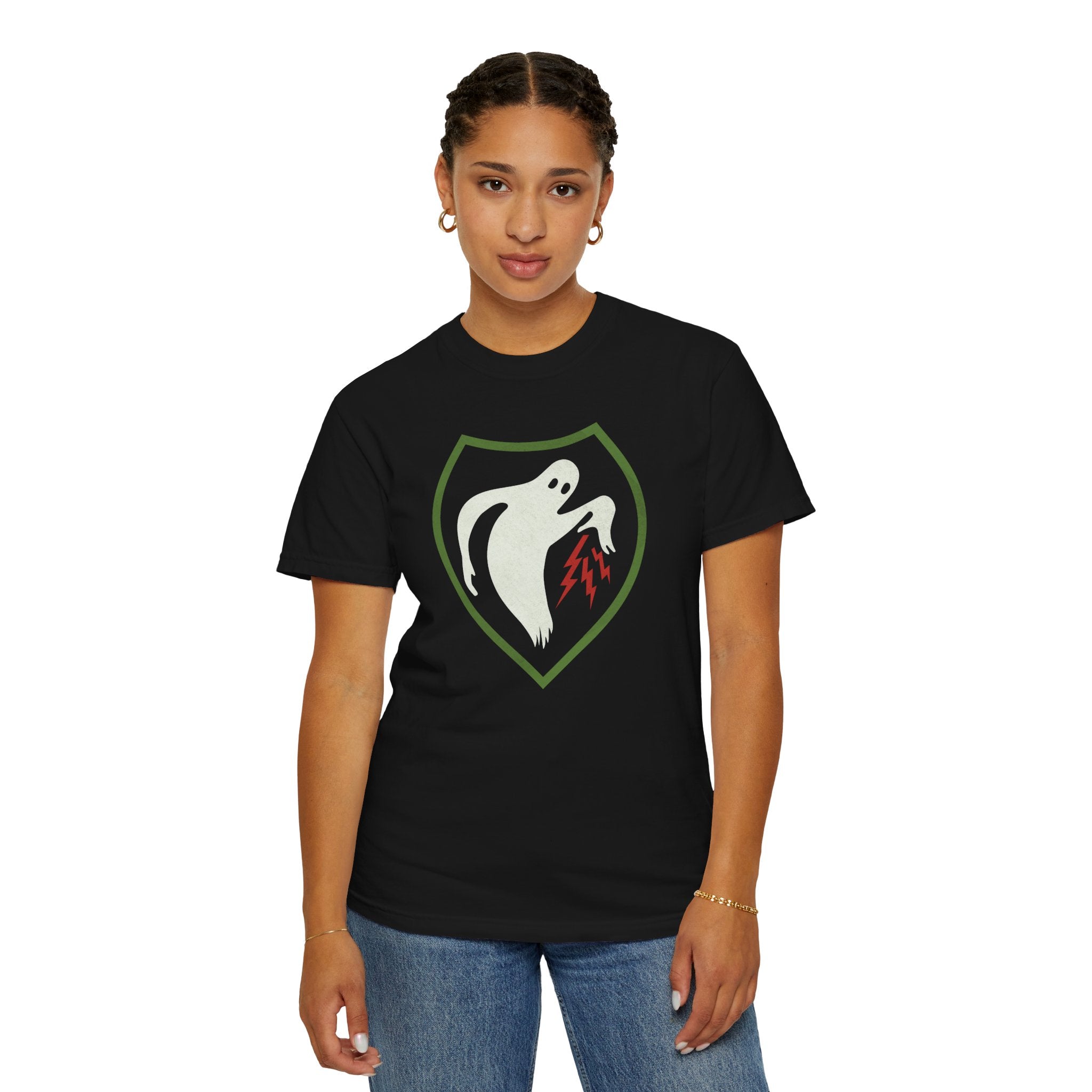 Woman wearing Ghost Army patriotic t-shirt in black