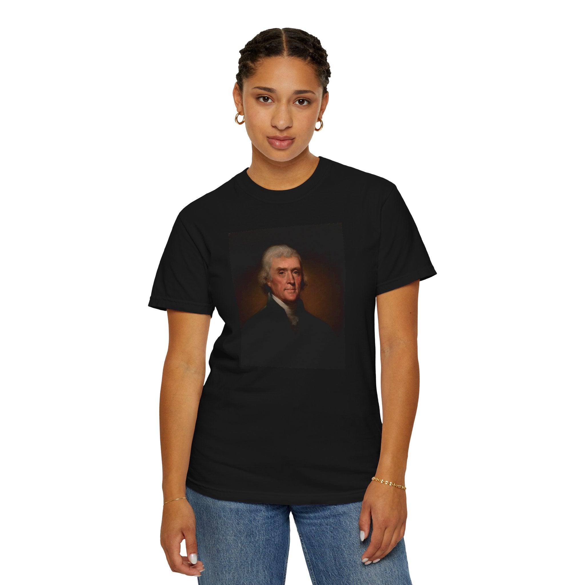 Woman wearing Thomas Jefferson portrait t-shirt, black