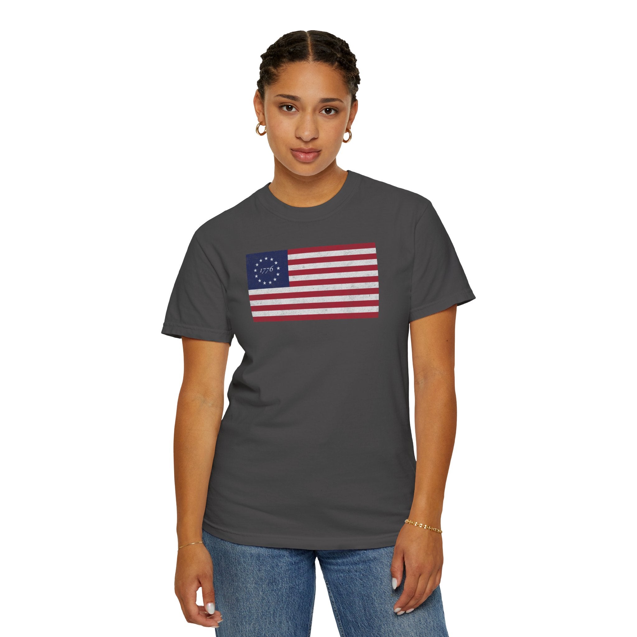 Female model wearing distressed 1776 Betsy Ross flag t-shirt in graphite